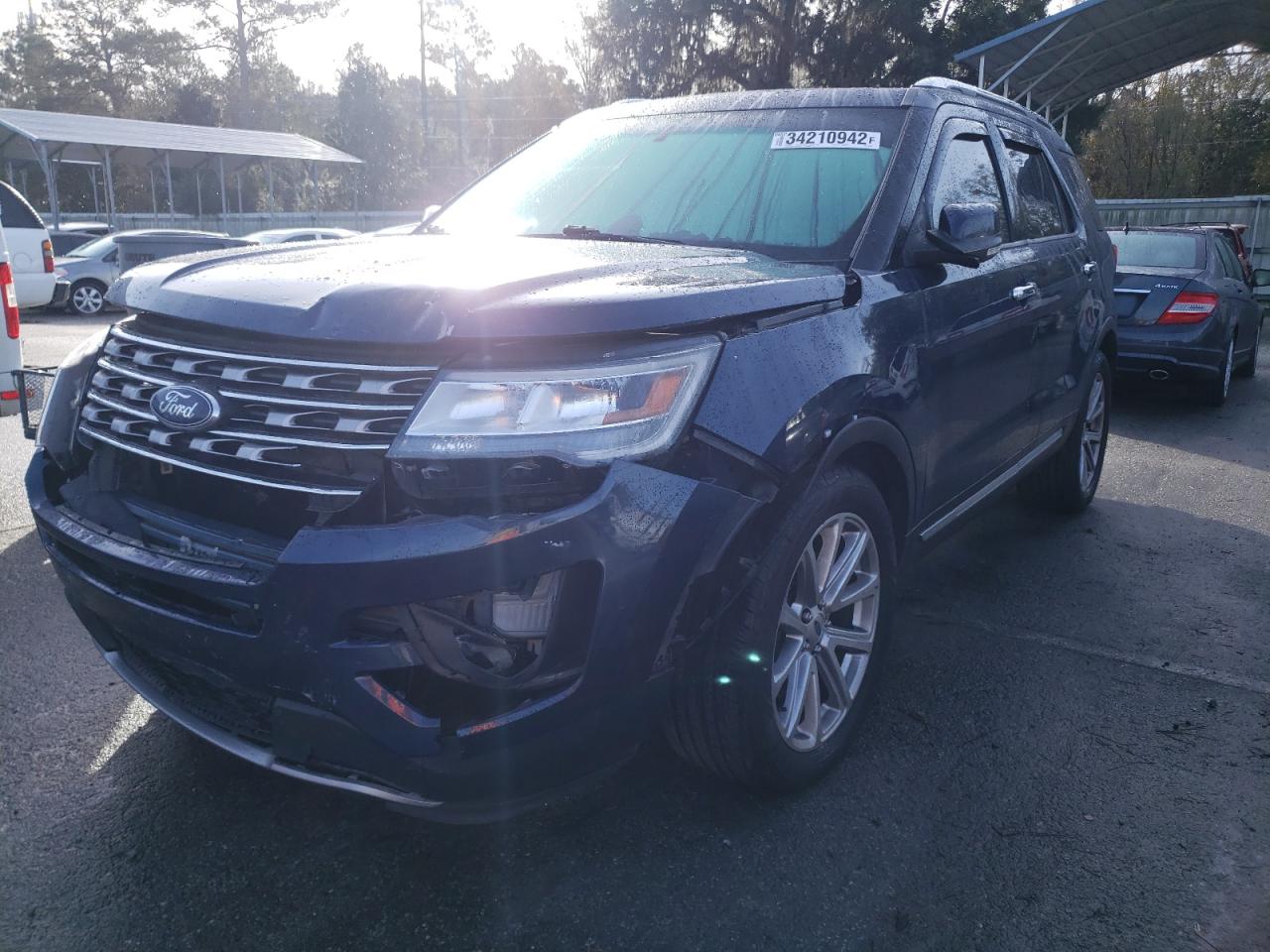 Photo 2 from auction – 2017 FORD EXPLORER L with VIN 1FM5K7F83HGA35331
