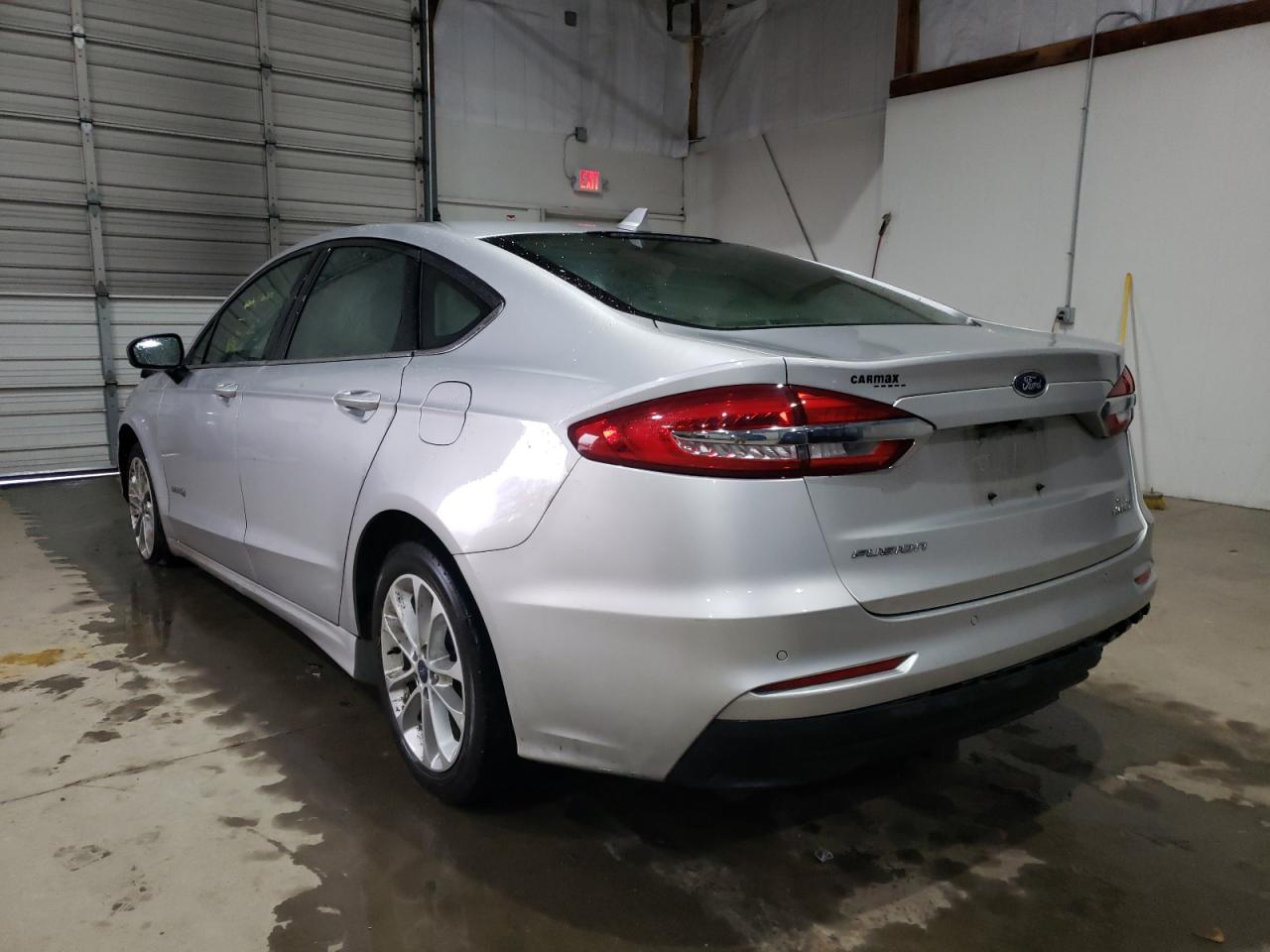 Photo 3 from auction – 2019 FORD FUSION SE with VIN 3FA6P0LU5KR188687