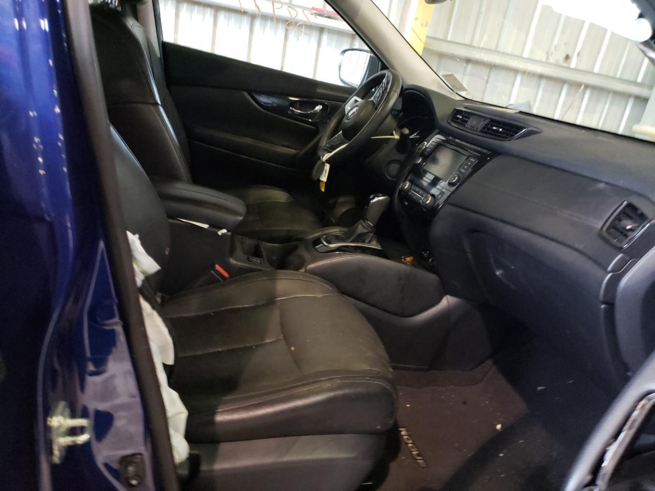 Photo 5 from auction – 2018 NISSAN ROGUE S with VIN 5N1AT2MT9JC845341