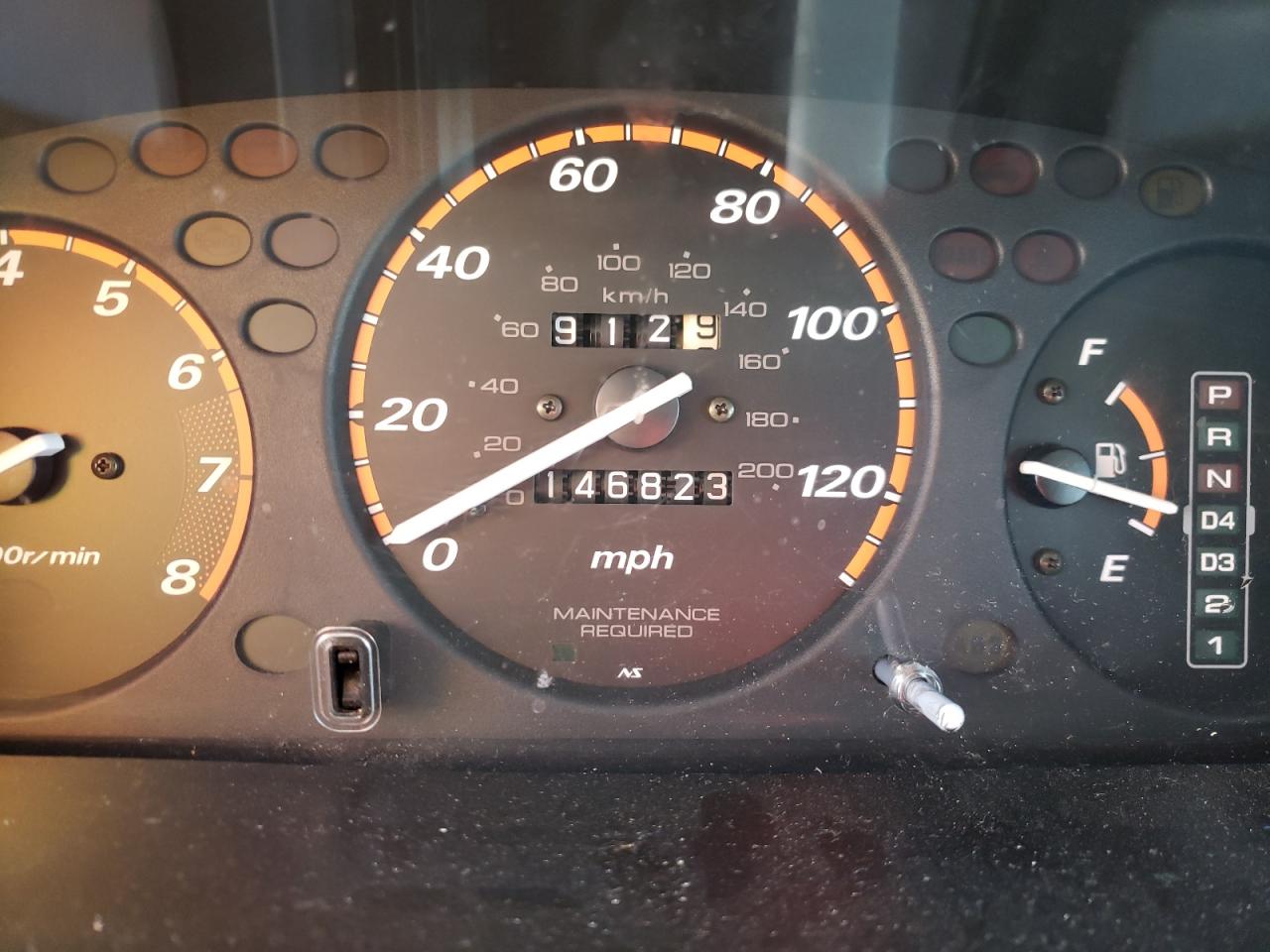 Photo 8 from auction – 1998 HONDA CR-V EX with VIN JHLRD1869WC104538