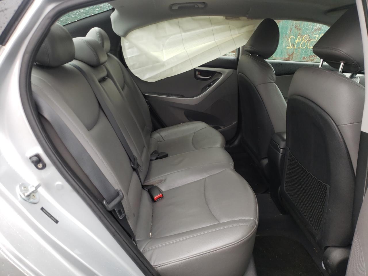 Photo 6 from auction – 2012 HYUNDAI ELANTRA GL with VIN 5NPDH4AE4CH095195
