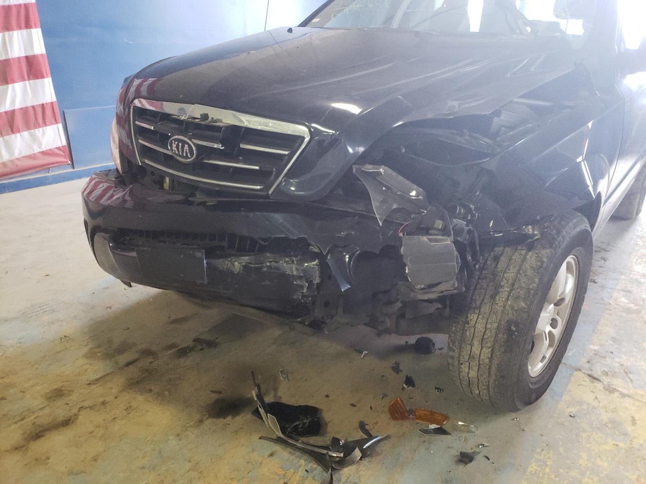 Photo 9 from auction – 2008 KIA SORENTO EX with VIN KNDJC735285843370