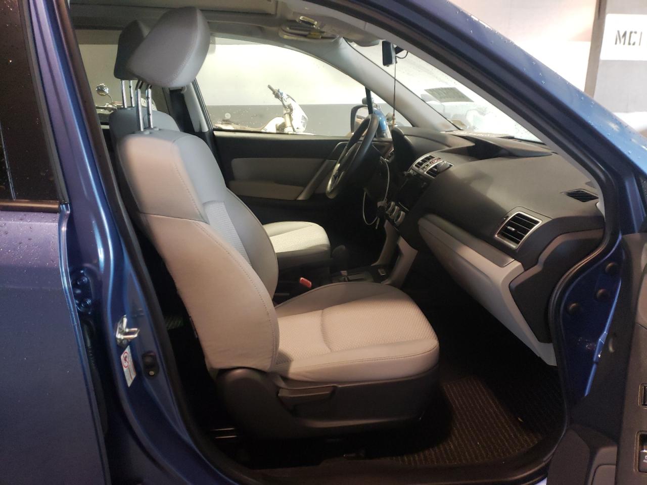 Photo 5 from auction – 2018 SUBARU FORESTER 2 with VIN JF2SJAGC0JH532459