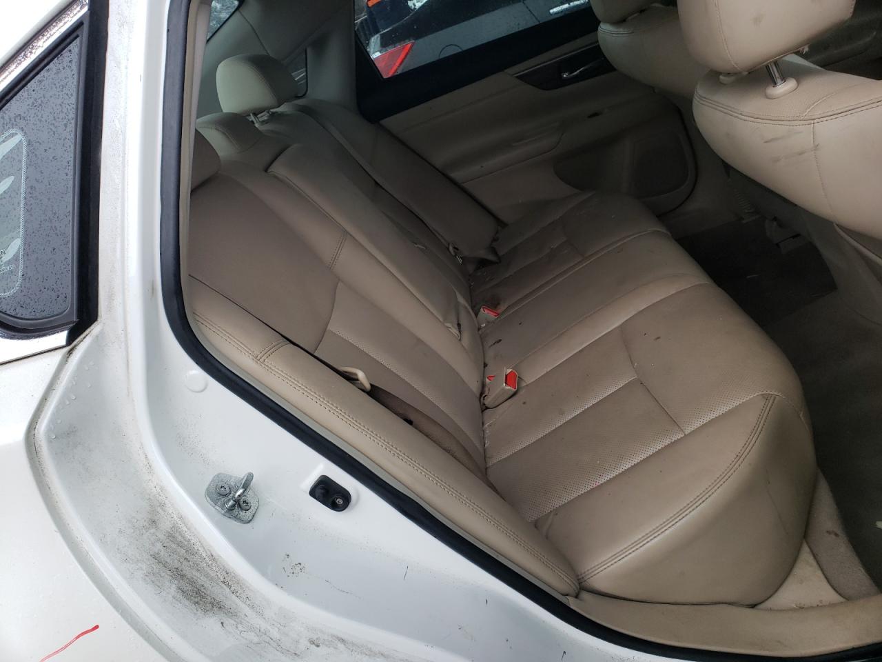 Photo 6 from auction – 2013 NISSAN ALTIMA 3.5 with VIN 1N4BL3AP5DC208057