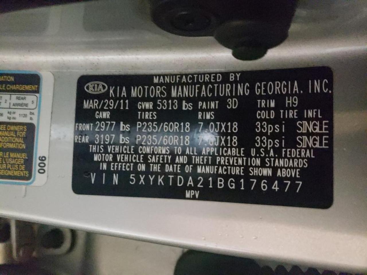 Photo 10 from auction – 2011 KIA SORENTO BA with VIN 5XYKTDA21BG176477