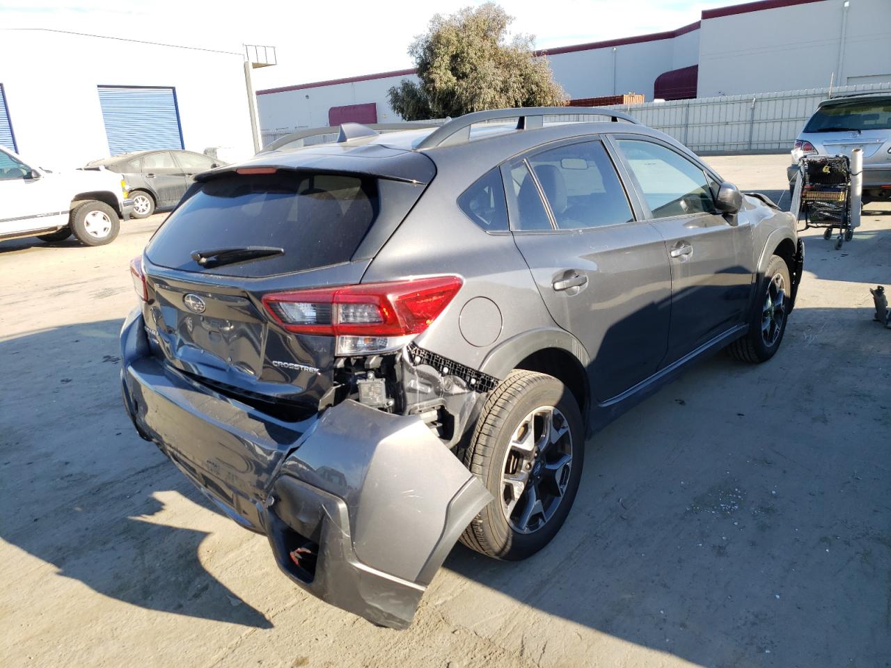 Photo 4 from auction – 2020 SUBARU CROSSTREK with VIN JF2GTAEC2L8225428