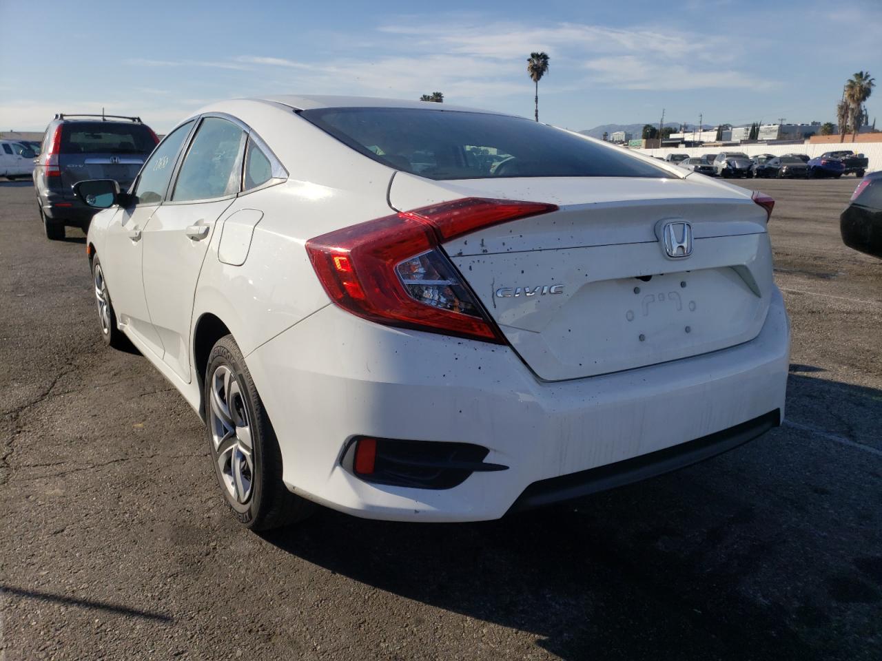 Photo 3 from auction – 2017 HONDA CIVIC LX with VIN 2HGFC2F50HH505044