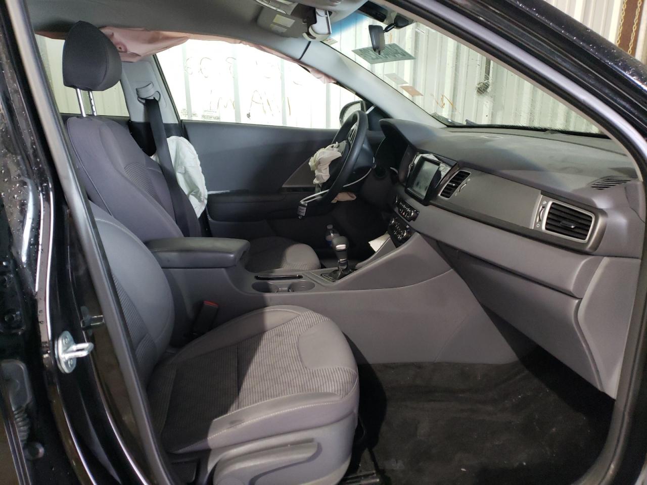 Photo 5 from auction – 2019 KIA NIRO FE with VIN KNDCB3LC6K5315924