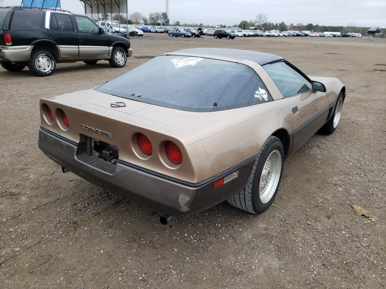 Photo 4 from auction – 1985 CHEVROLET CORVETTE with VIN 1G1YY0783F5113601