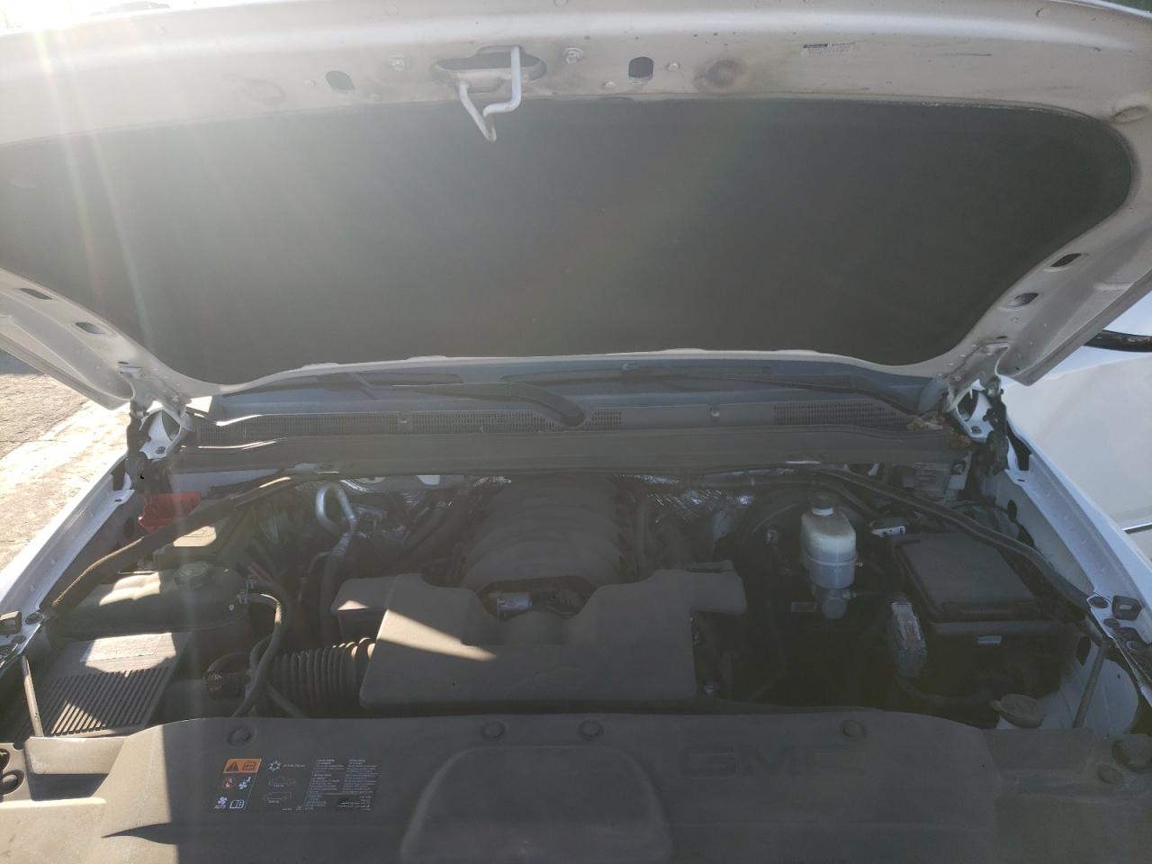 Photo 7 from auction – 2016 GMC YUKON DENA with VIN 1GKS2CKJ2GR425000