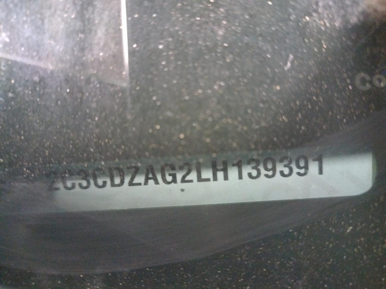 Photo 10 from auction – 2020 DODGE CHALLENGER with VIN 2C3CDZAG2LH139391