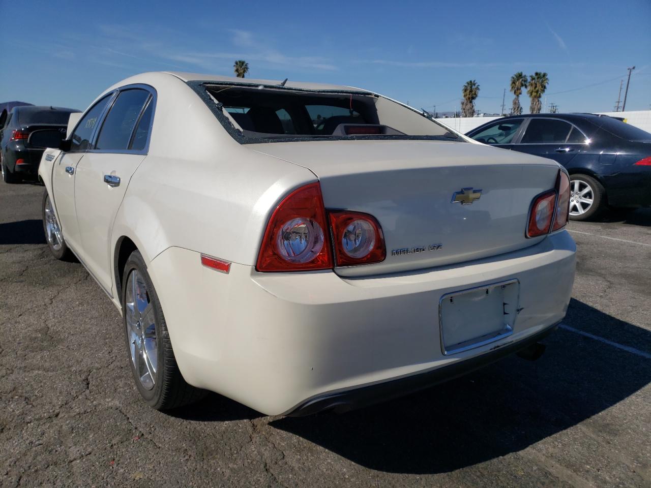Photo 3 from auction – 2011 CHEVROLET MALIBU LTZ with VIN 1G1ZE5E76BF278793