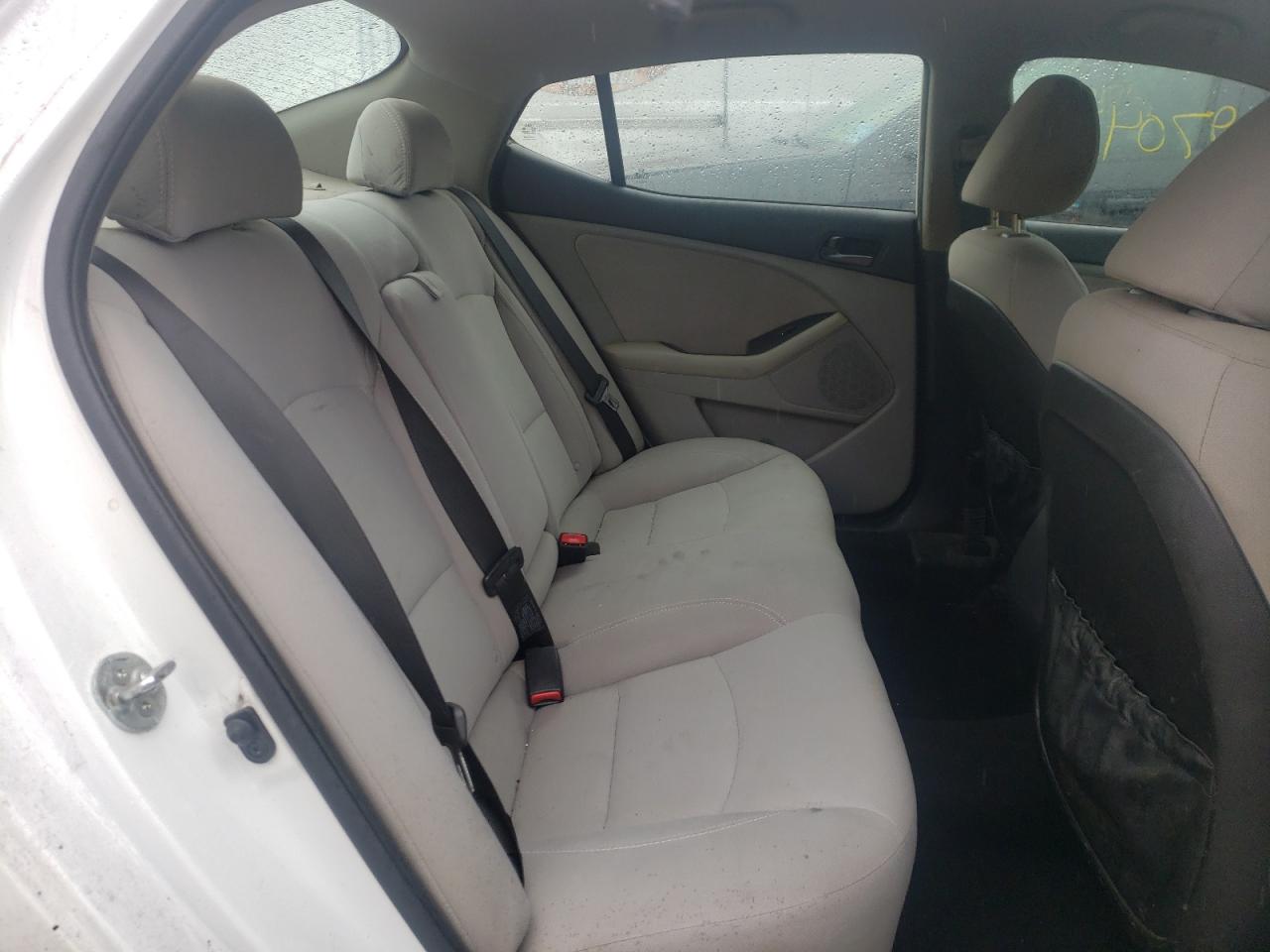 Photo 6 from auction – 2015 KIA OPTIMA LX with VIN 5XXGM4A77FG517941