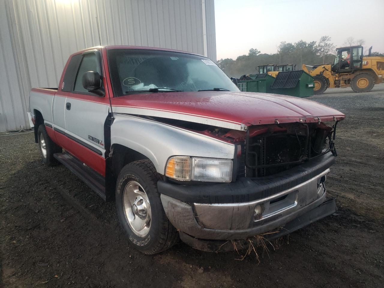 Photo 1 from auction – 1998 DODGE RAM 1500 with VIN 1B7HC13Y7WJ114422