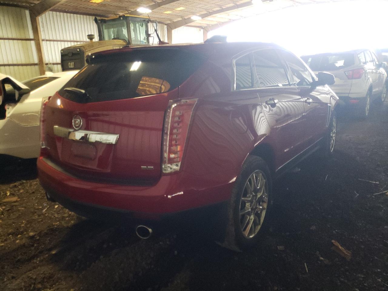 Photo 4 from auction – 2014 CADILLAC SRX PERFOR with VIN 3GYFNCE39ES687053
