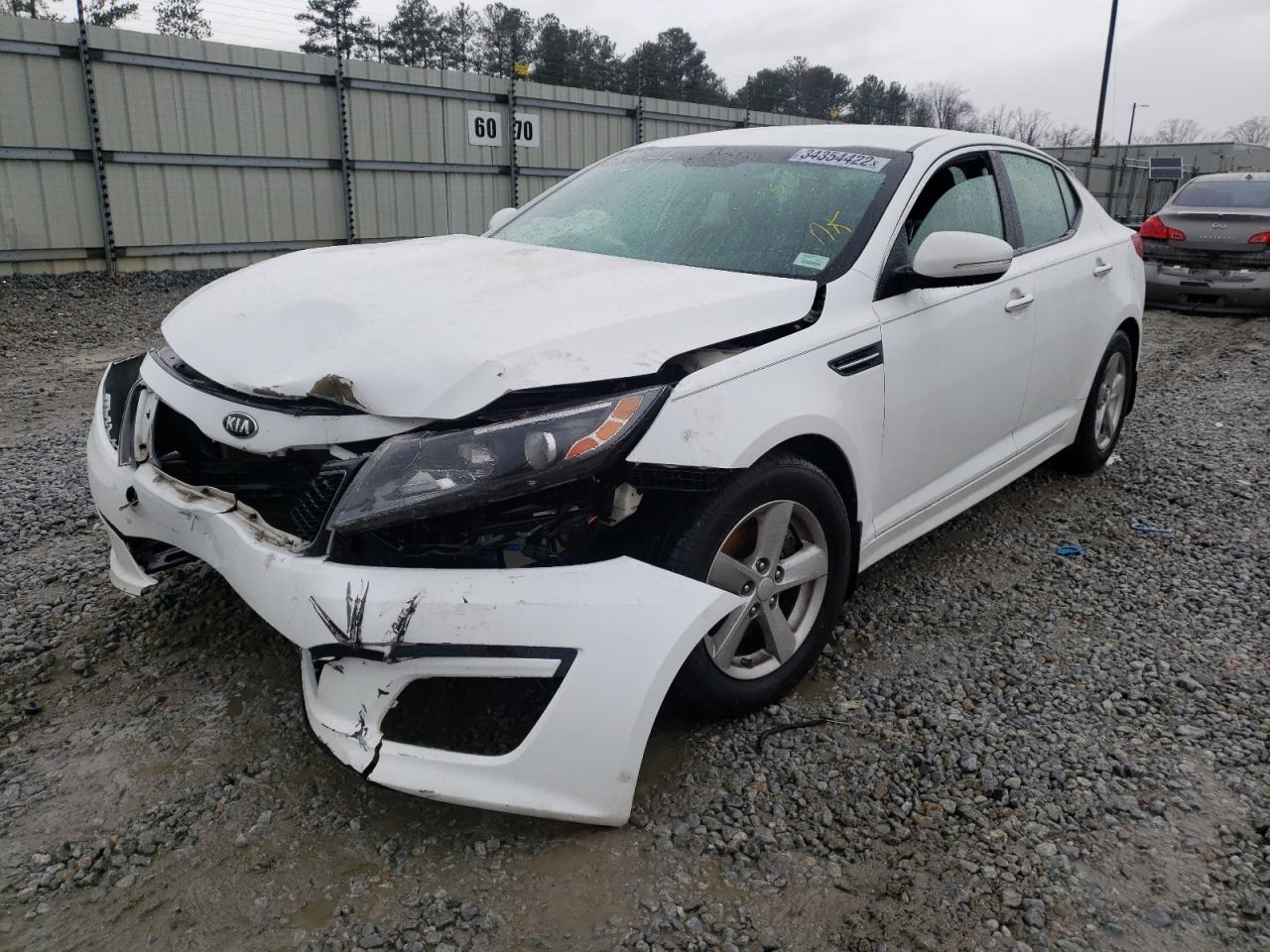 Photo 2 from auction – 2015 KIA OPTIMA LX with VIN KNAGM4A73F5556964