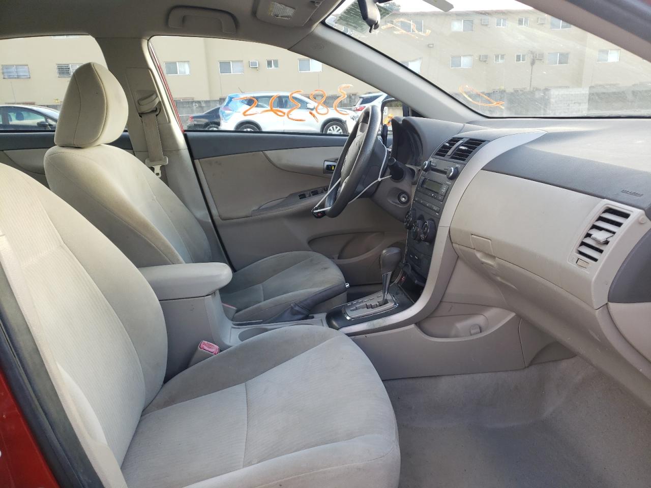 Photo 5 from auction – 2010 TOYOTA COROLLA with VIN 1NXBU4EE9AZ175748