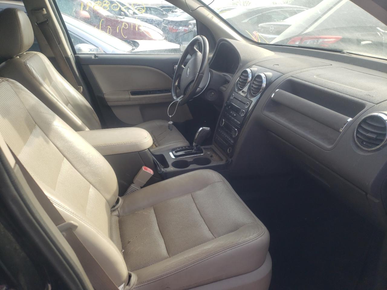 Photo 5 from auction – 2008 FORD TAURUS X S with VIN 1FMDK05W98GA39726