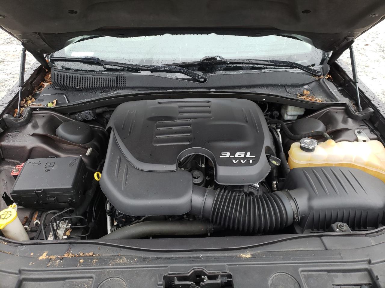 Photo 7 from auction – 2013 CHRYSLER 300 with VIN 2C3CCAAG6DH572928