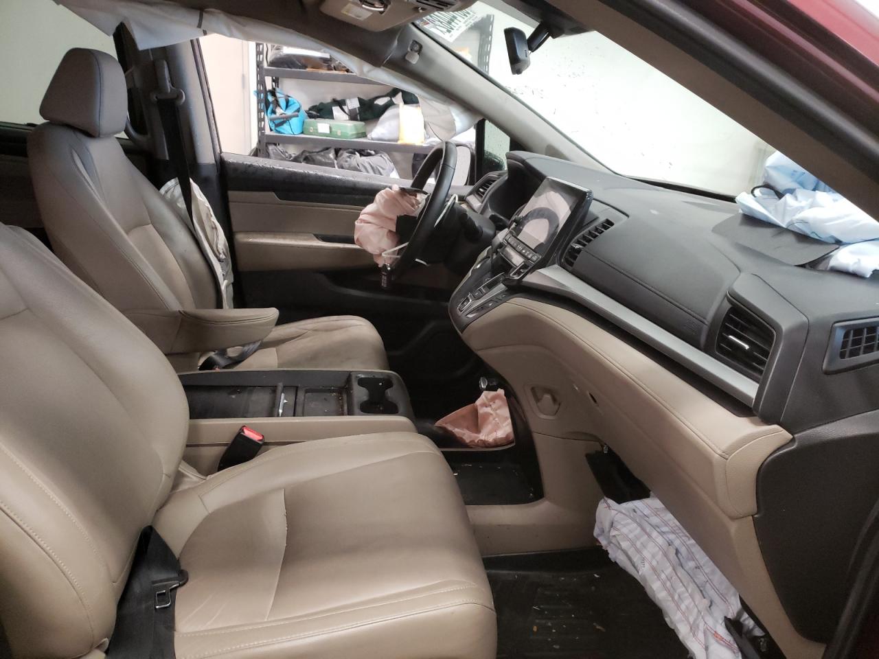 Photo 5 from auction – 2018 HONDA ODYSSEY EX with VIN 5FNRL6H72JB072100
