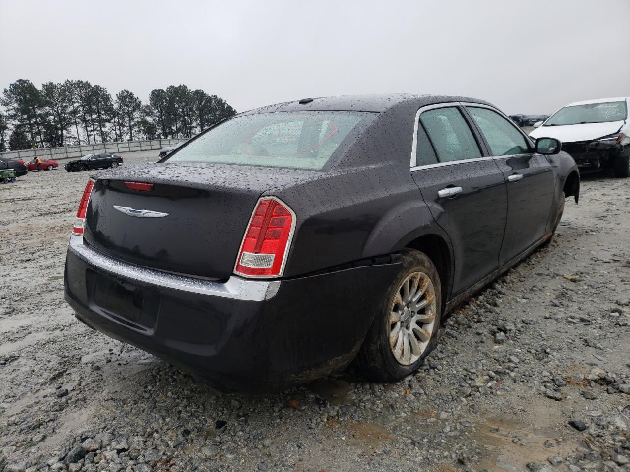 Photo 4 from auction – 2013 CHRYSLER 300 with VIN 2C3CCAAG6DH572928