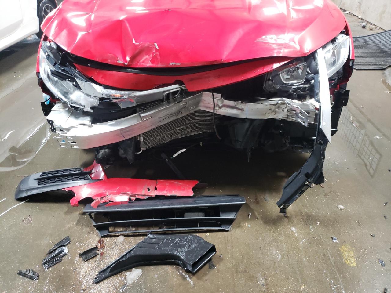 Photo 9 from auction – 2016 HONDA CIVIC EX with VIN 2HGFC2F70GH538383