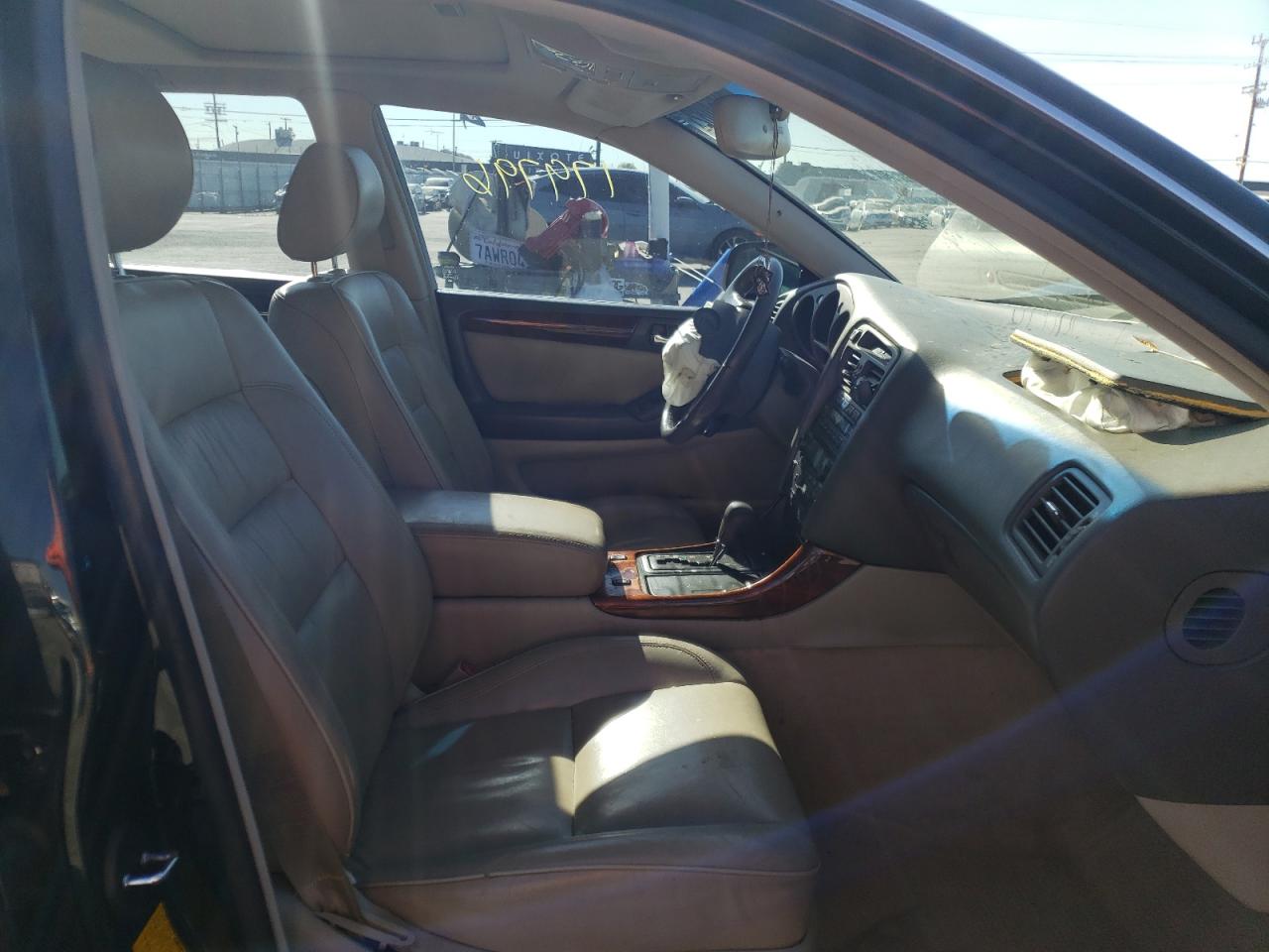 Photo 5 from auction – 1998 LEXUS GS 300 with VIN JT8BD68S3W0040649