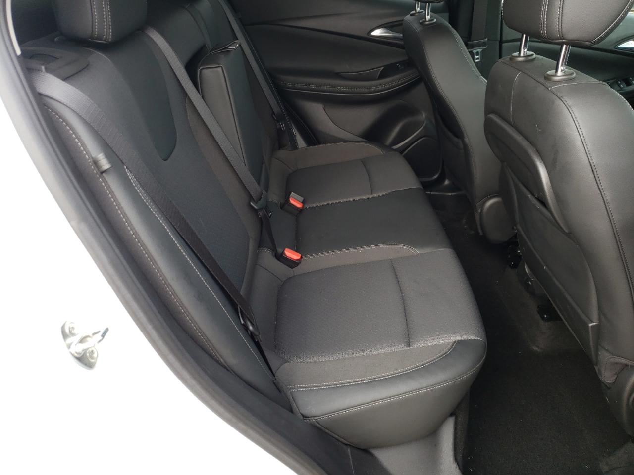 Photo 6 from auction – 2021 BUICK ENCORE GX with VIN KL4MMDSL6MB182568