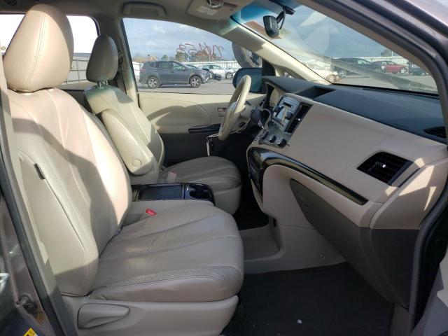 Photo 5 from auction – 2011 TOYOTA SIENNA LE with VIN 5TDKK3DC8BS124168