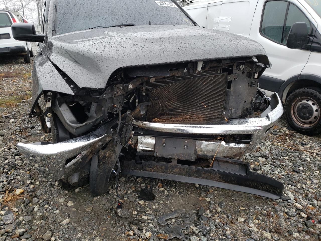 Photo 9 from auction – 2018 RAM 2500 SLT with VIN 3C6UR5DL6JG411092