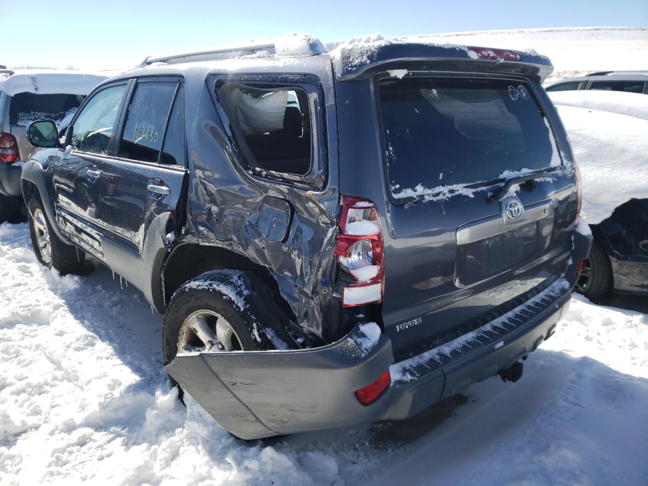 Photo 3 from auction – 2003 TOYOTA 4RUNNER SR with VIN JTEBT14R730019417
