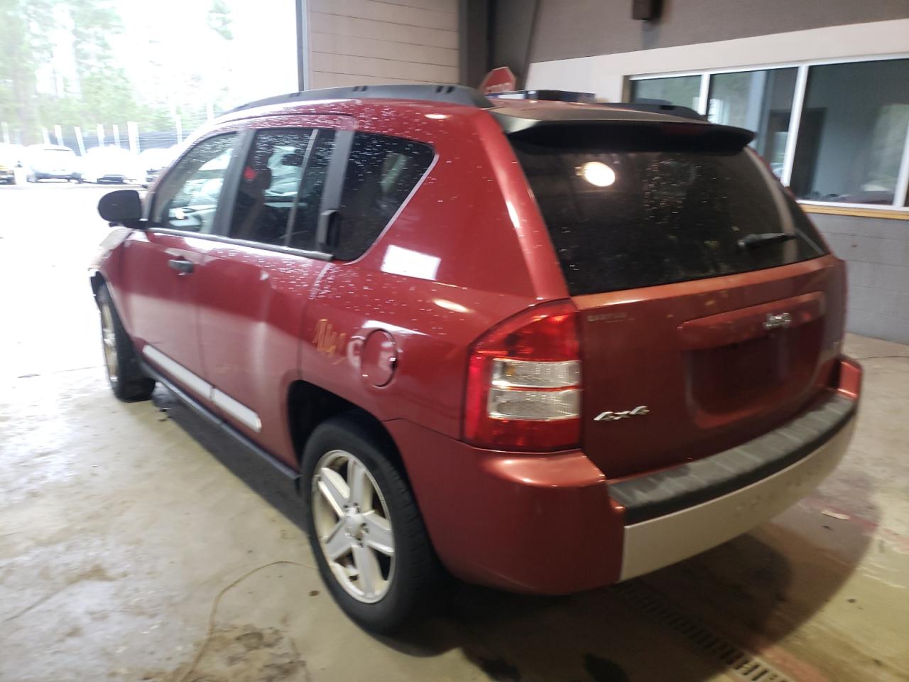 Photo 3 from auction – 2007 JEEP COMPASS LI with VIN 1J8FF57W67D144874