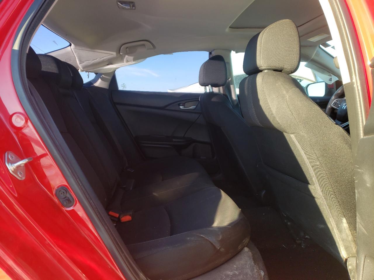 Photo 6 from auction – 2017 HONDA CIVIC EX with VIN 2HGFC2F79HH521583