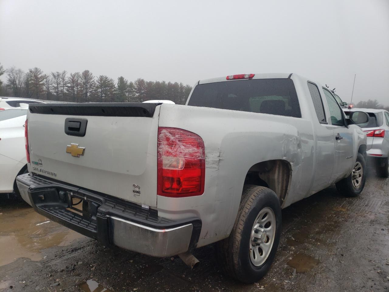 Photo 4 from auction – 2010 CHEVROLET SILVERADO with VIN 1GCSCPEA4AZ179635