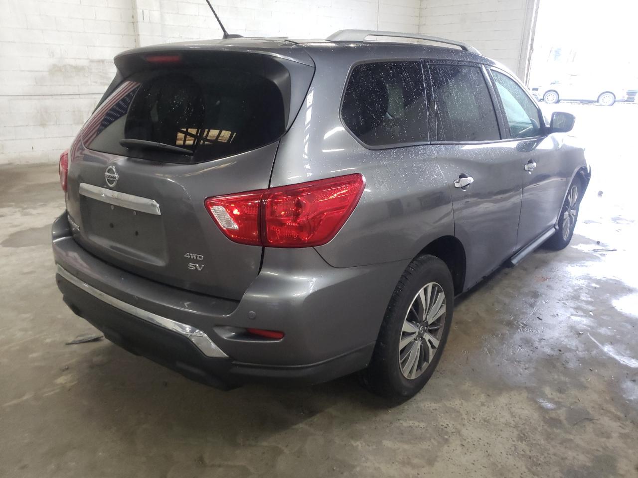 Photo 4 from auction – 2018 NISSAN PATHFINDER with VIN 5N1DR2MM3JC669472