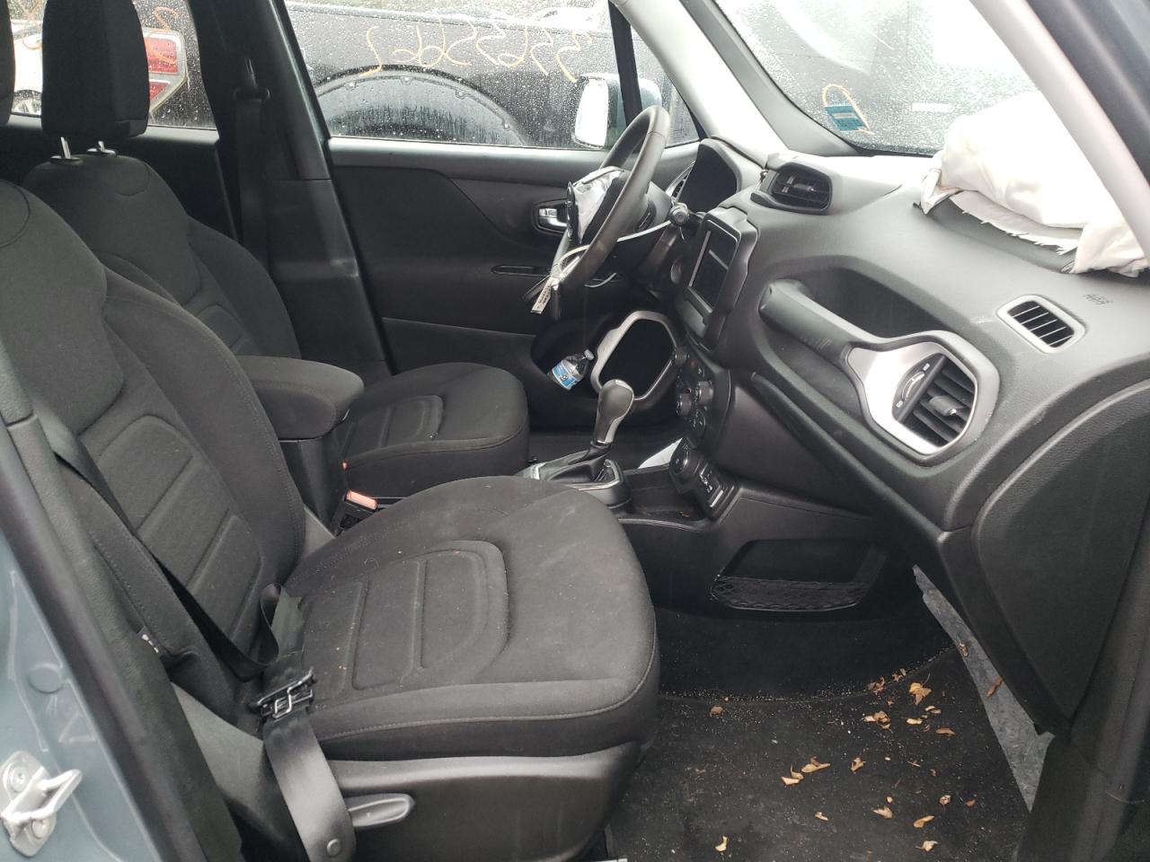 Photo 5 from auction – 2018 JEEP RENEGADE L with VIN ZACCJBBB2JPH44716