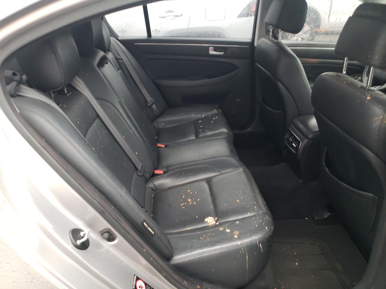 Photo 6 from auction – 2013 HYUNDAI GENESIS 3. with VIN KMHGC4DD3DU223847