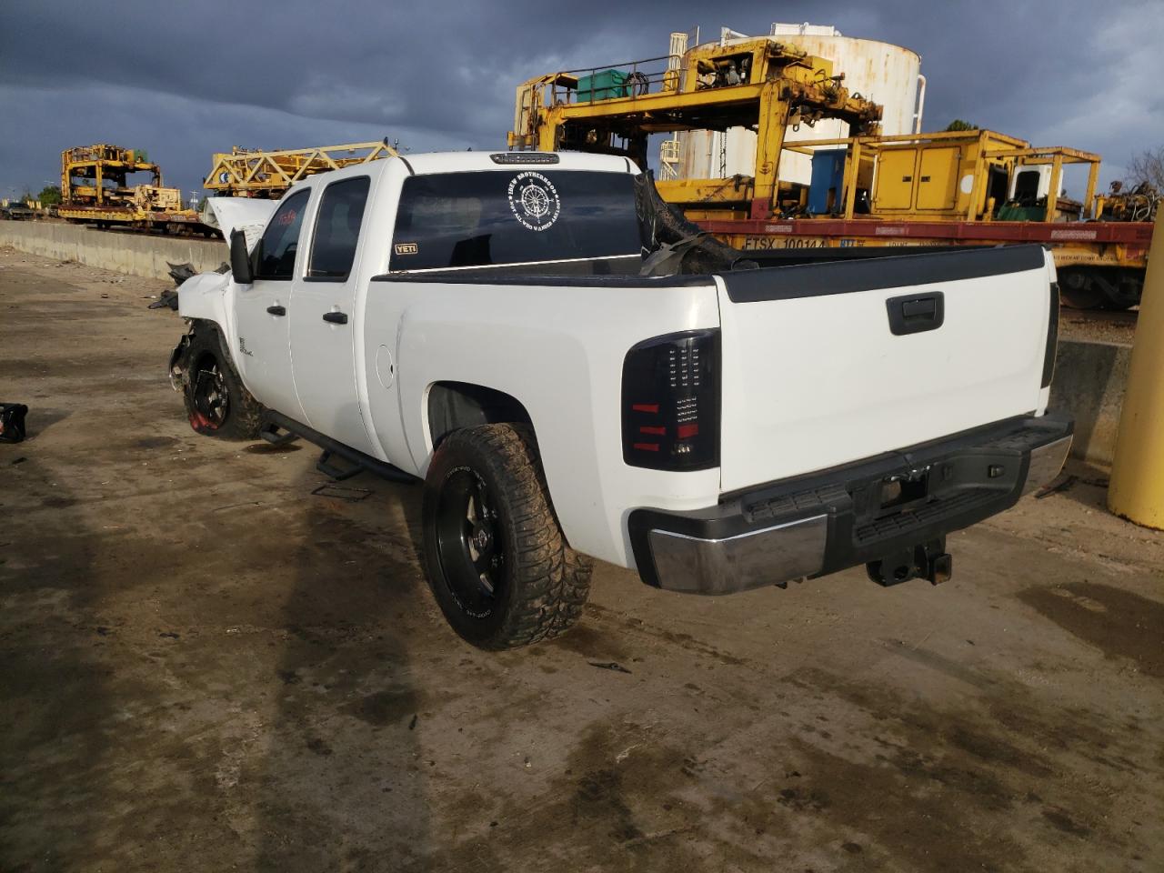 Photo 3 from auction – 2011 CHEVROLET SILVERADO with VIN 1GC1KXC86BF175314