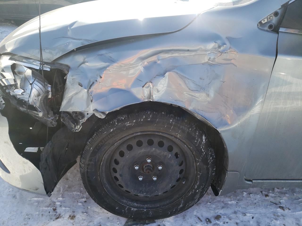 Photo 9 from auction – 2014 NISSAN SENTRA S with VIN 3N1AB7AP4EY230112