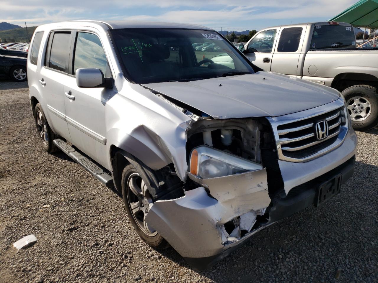 HONDA PILOT EX 2012 with VIN 5FNYF3H44CB034698 - Photo from auction