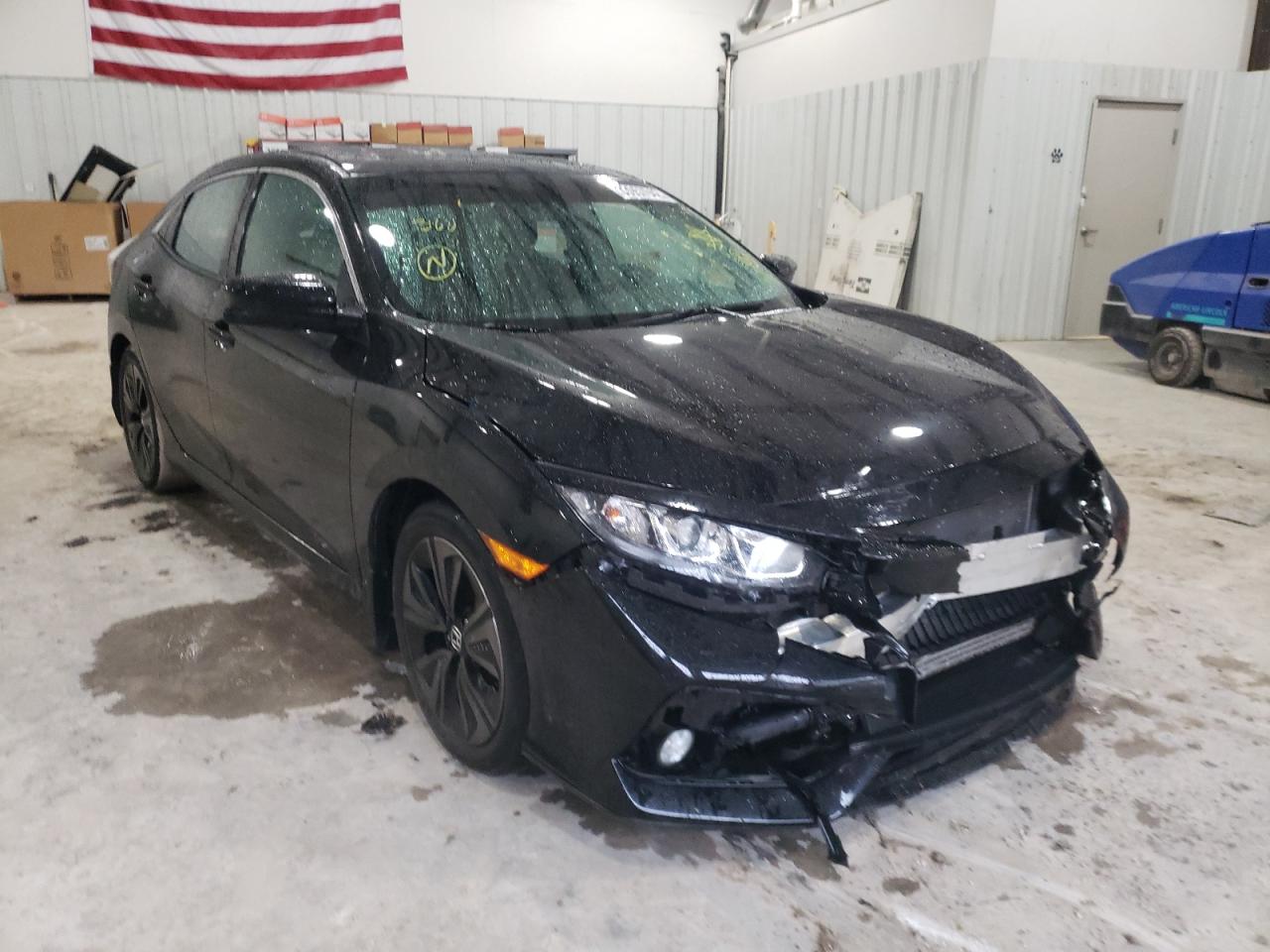 HONDA CIVIC 2017 with VIN SHHFK7H5XHU209822 - Photo from auction
