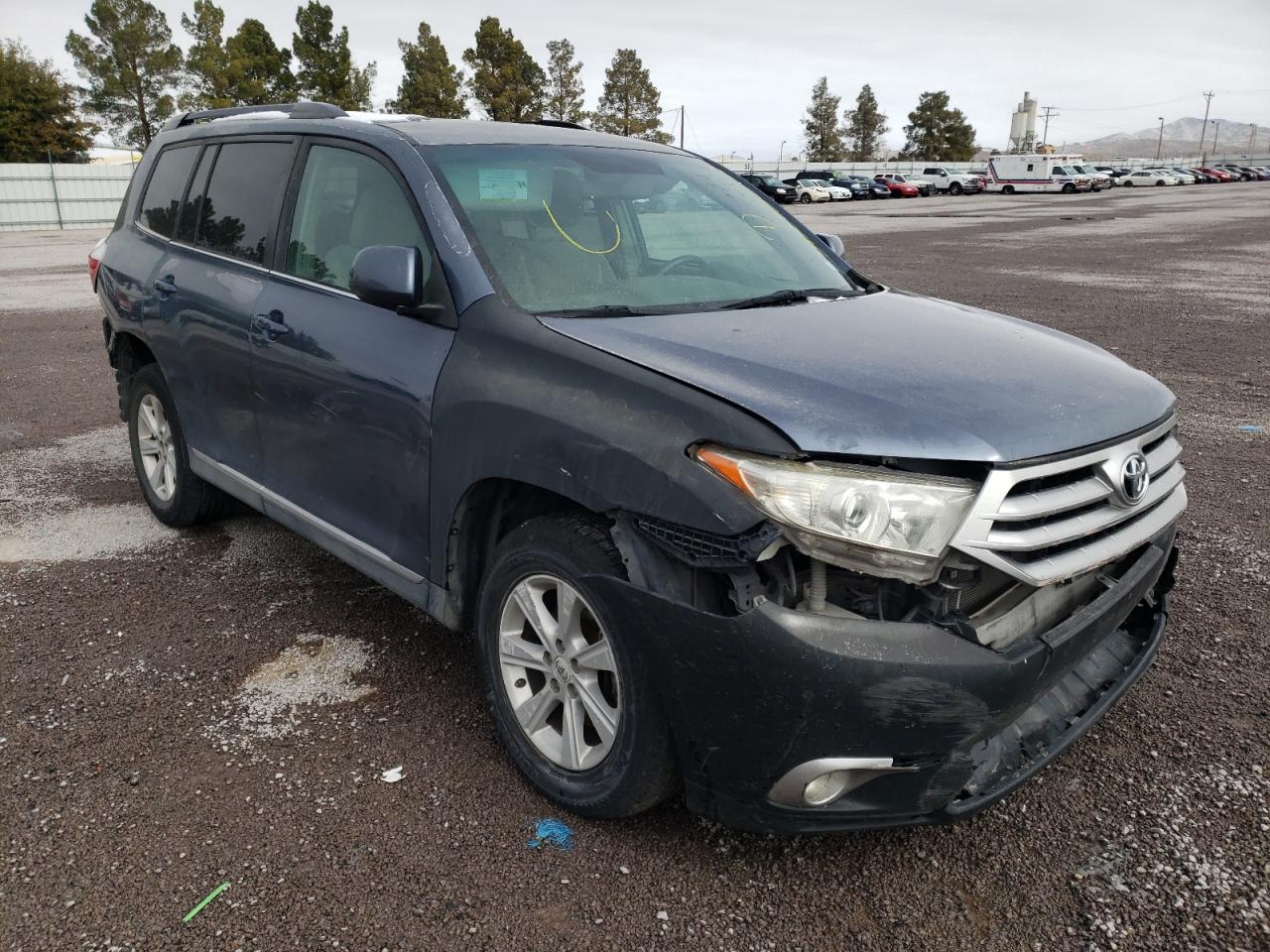 TOYOTA HIGHLANDER 2011 with VIN 5TDZA3EH2BS013434 - Photo from auction