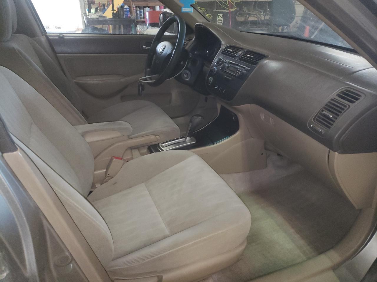 Photo 5 from auction – 2003 HONDA CIVIC EX with VIN 2HGES267X3H562795