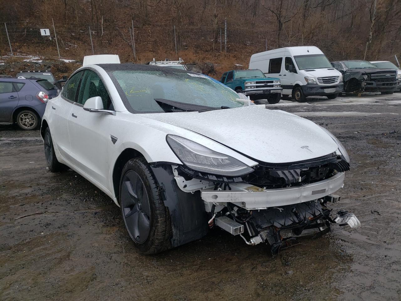 TESLA MODEL 3 2019 with VIN 5YJ3E1EA5KF430844 - Photo from auction