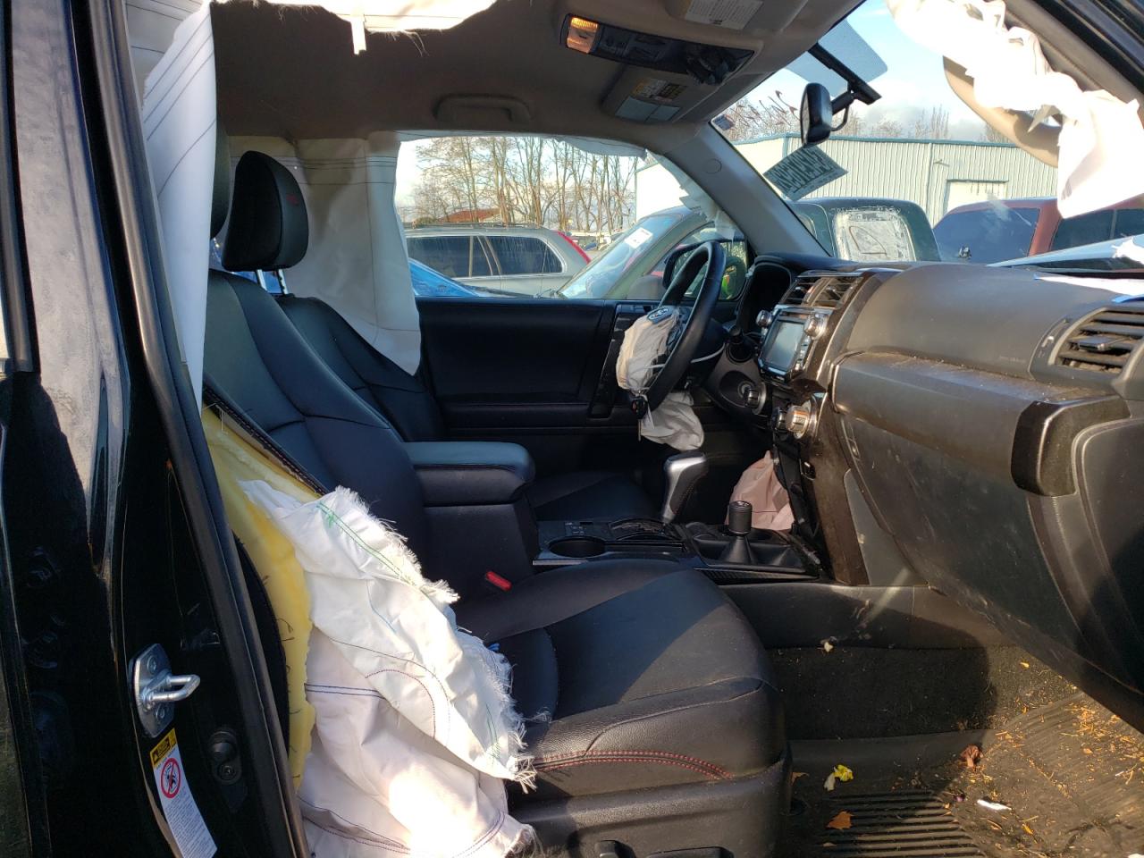 Photo 5 from auction – 2018 TOYOTA 4RUNNER SR with VIN JTEBU5JR1J5578387