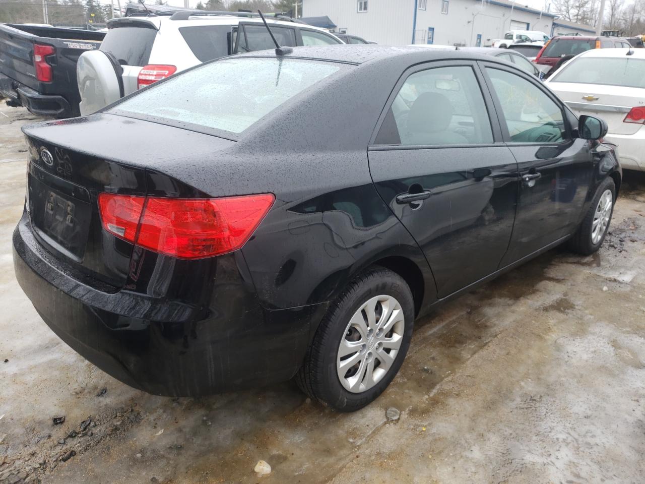 Photo 4 from auction – 2011 KIA FORTE LX with VIN KNAFT4A27B5429566