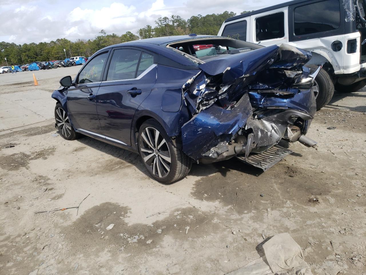 Photo 3 from auction – 2020 NISSAN ALTIMA SR with VIN 1N4BL4CV4LC179912