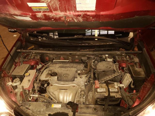 Photo 7 from auction – 2018 TOYOTA RAV4 LE with VIN 2T3ZFREV5JW456555