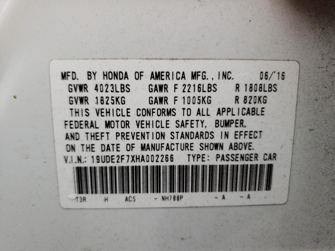 Photo 10 from auction – 2017 ACURA ILX with VIN 19UDE2F7XHA002266