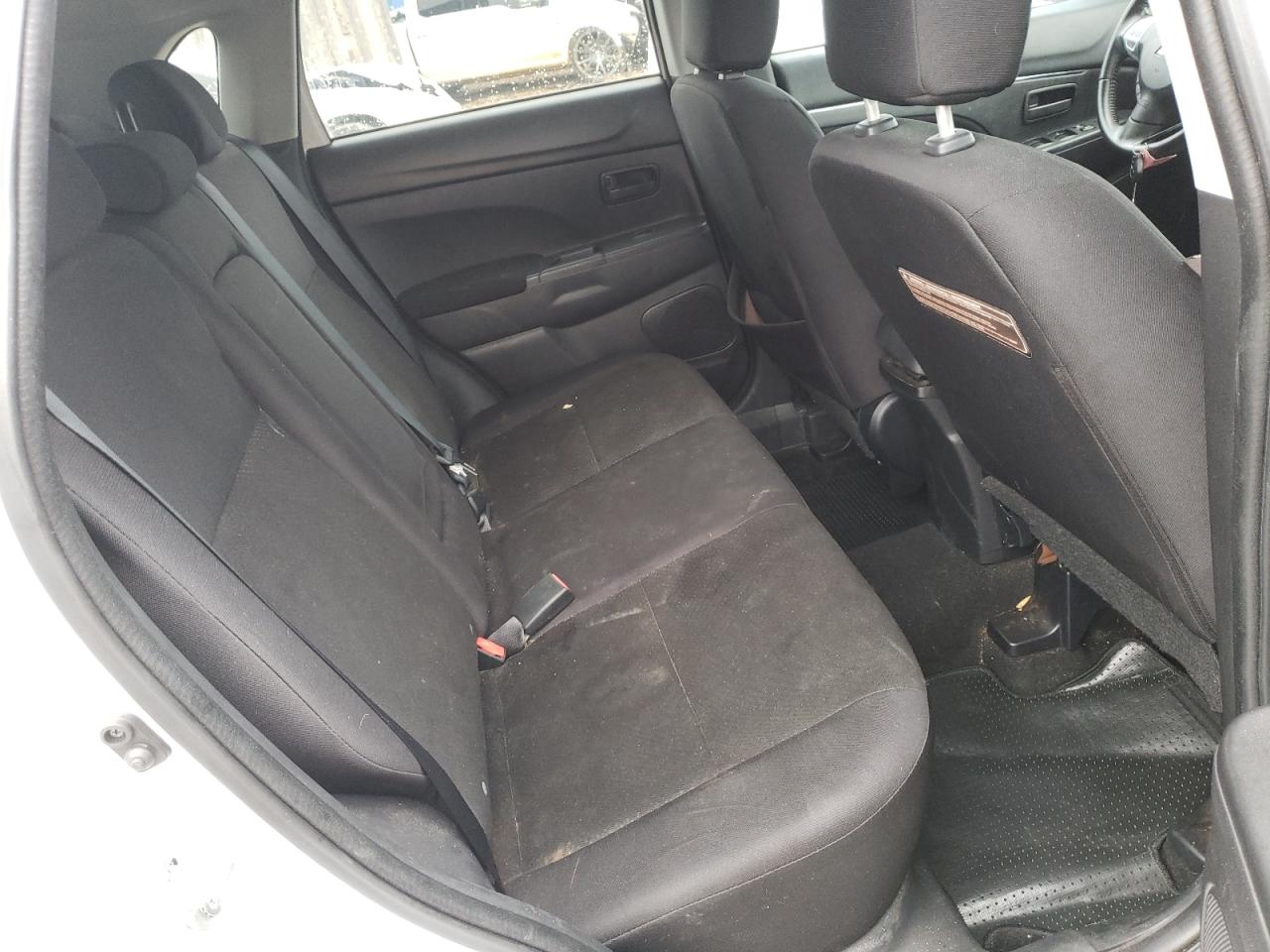 صورة رقم 6 من المزاد - 2013 MITSUBISHI OUTLANDER مع VIN 4A4AP3AU4DE010552